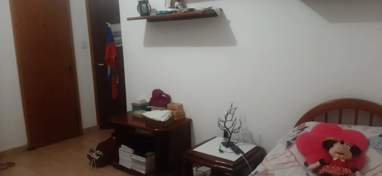 Imagem Casa à venda 5 Quartos, 3 Suites, 4 Vagas, 230M², Vila São Geraldo, Taubaté - SP