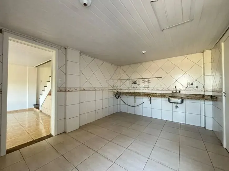 Imagem Casa para venda no bairro Medianeira | 3 dormitórios | Pátio amplo | Espaço gourmet | 298m² | Porto Alegre