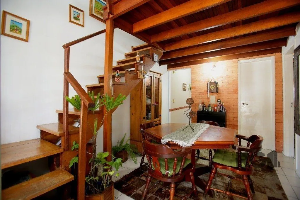 Imagem Casa para Venda - 70m², 3 dormitórios, 2 vagas - Jardim Leopoldina
