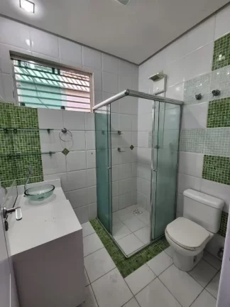 Imagem Mansão com 5 suites e piscina no bairro Adrianópolis, em localização privilegiada pronta para ser financiada
