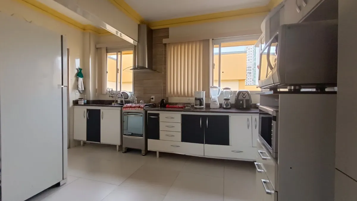 Imagem Apartamento com 3 quartos à venda em Vila Velha