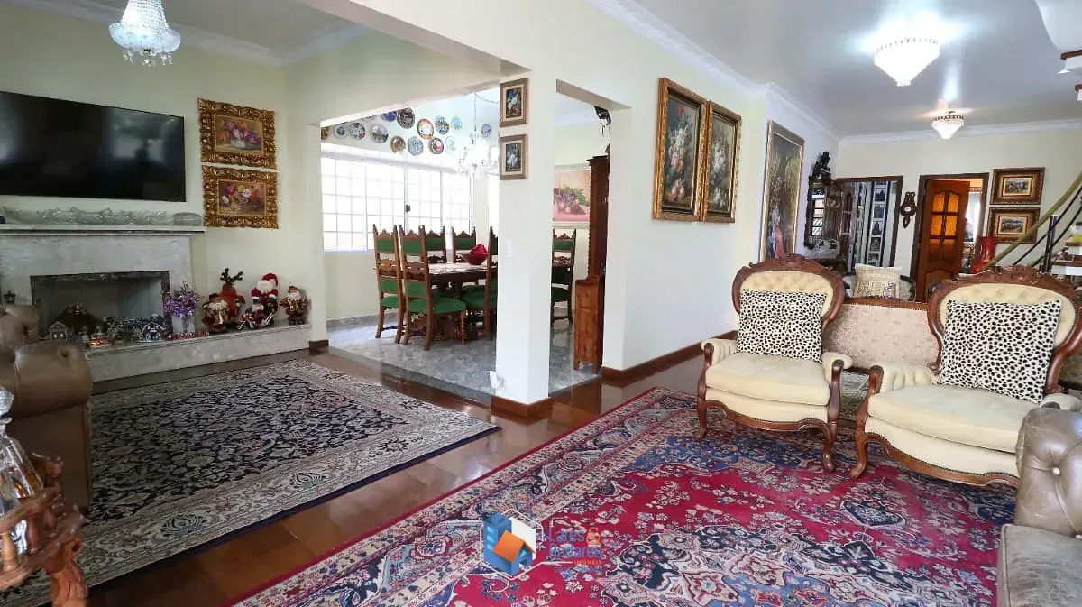 Imagem Sobrado para venda em Santo Amaro com 3 quartos, sendo 3 suítes, 283.79m²