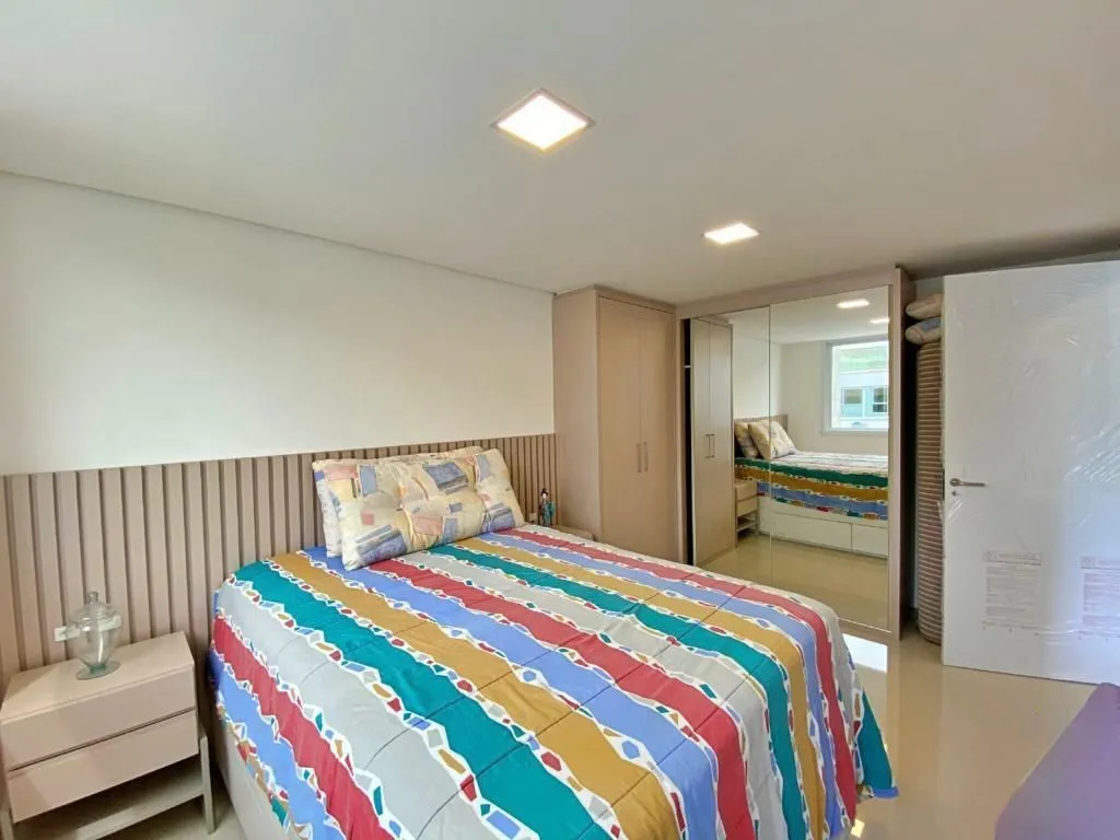 Imagem Apartamento à venda em Torres, Praia Grande, com 1 quarto, 128.98m2