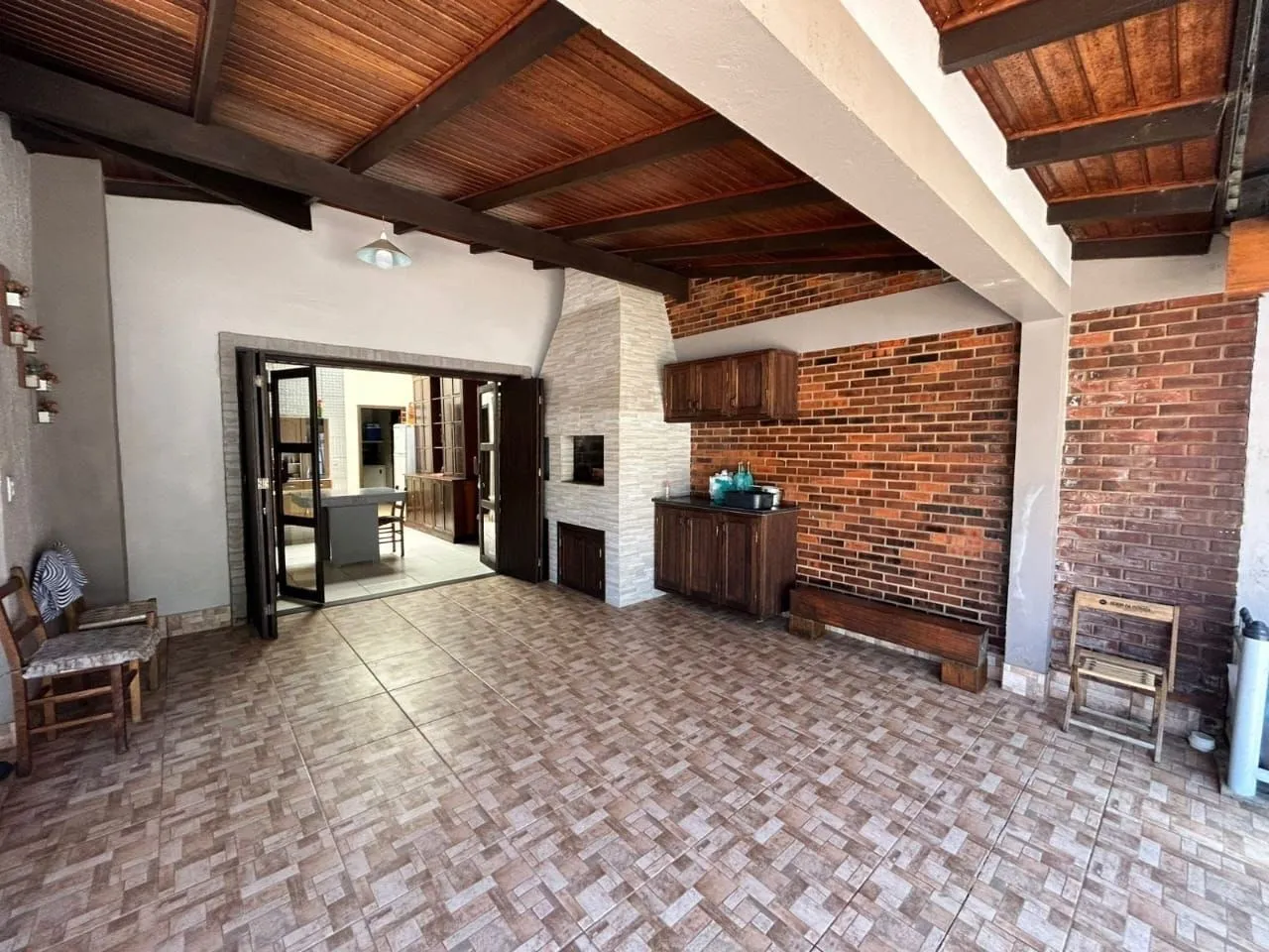 Imagem Casa a venda Arroio do Sal/ 4 Dorm