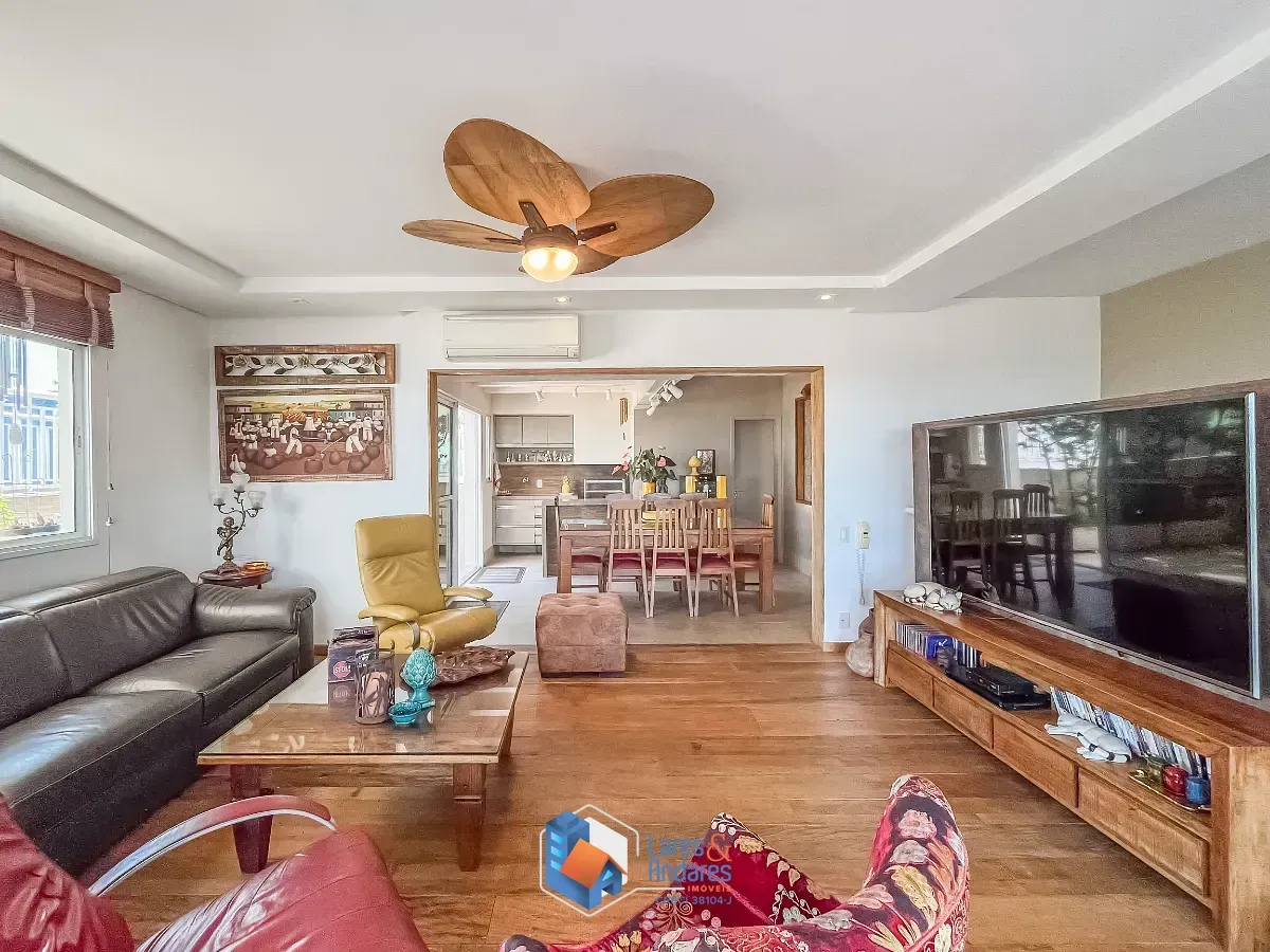 Imagem Cobertura para venda em Chácara Santo Antônio (Zona Sul) com 3 quartos, sendo 3 suítes, 285m²