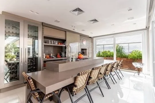 Imagem Cobertura para Venda - 626m², 6 dormitórios, sendo 6 suites, 7 vagas - Rio Branco