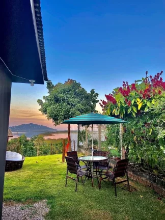 Imagem Casa mobiliada no bairro Encantada: vista para a Lagoa, conforto e praticidade!