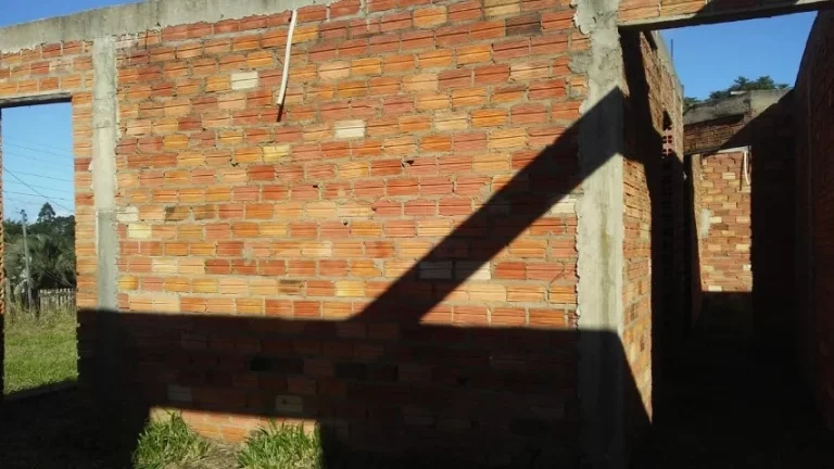 Imagem Sítio com obra inacabada 150m², Cond Pomar da Estância II, Águas Claras
