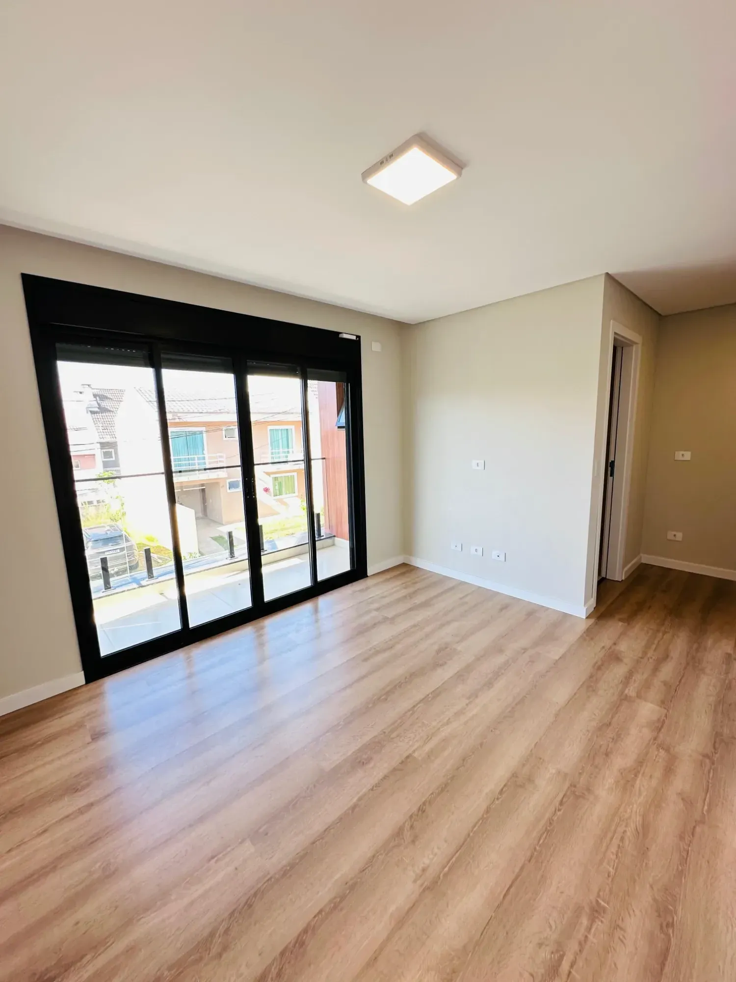 Imagem Casa com 3 Quartos à Venda, 187 m² em Cachoeira - Curitiba