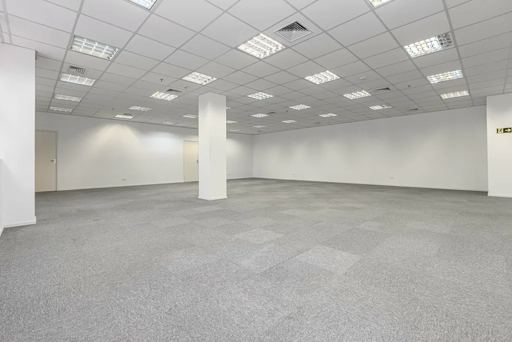 Imagem SALA COMERCIAL em Curitiba - PR, Centro