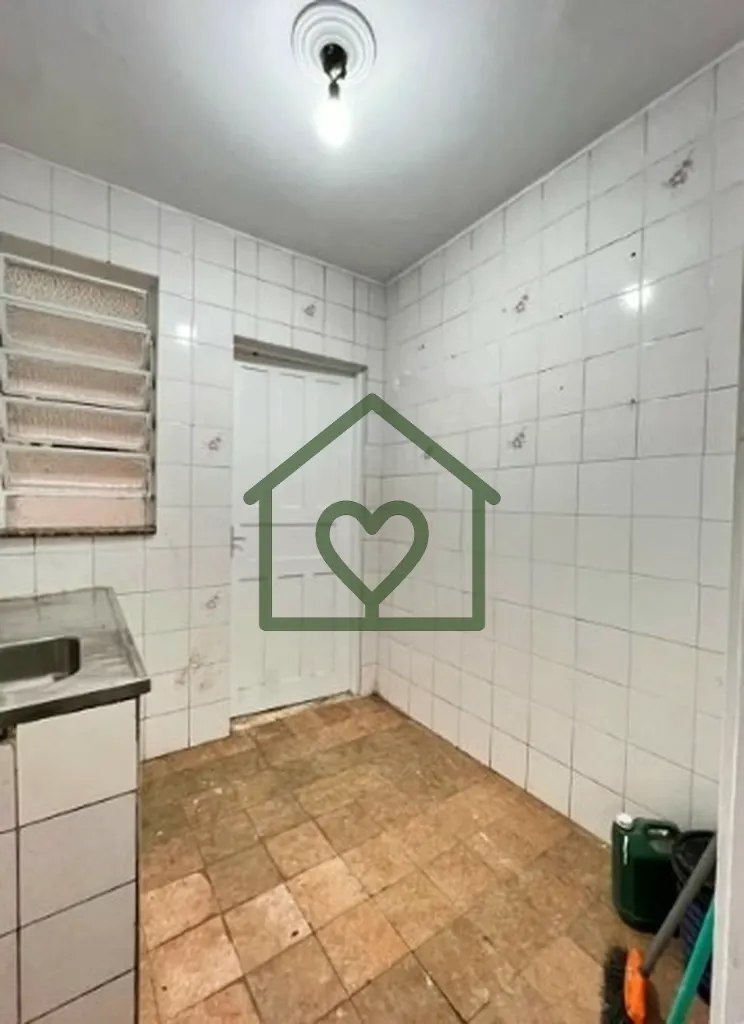 Imagem Excelente apartamento disponível para venda na Vila Ipiranga, Porto Alegre. Com uma área privativa...