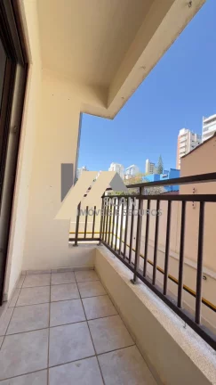 Imagem Apartamento à venda no Cambuí em Campinas-SP: 3 quartos, 1 suíte, 3 banheiros, 2 vagas de garagem, 117m² de área.