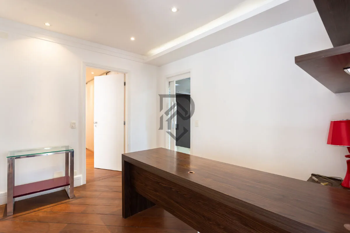 Imagem Apartamento Vila Nova Conceição reformado vista livre