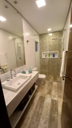Imagem Sobrado 175 m² 3 domitorios 4 Vagas Estuda Permuta menor Valor no Litoral