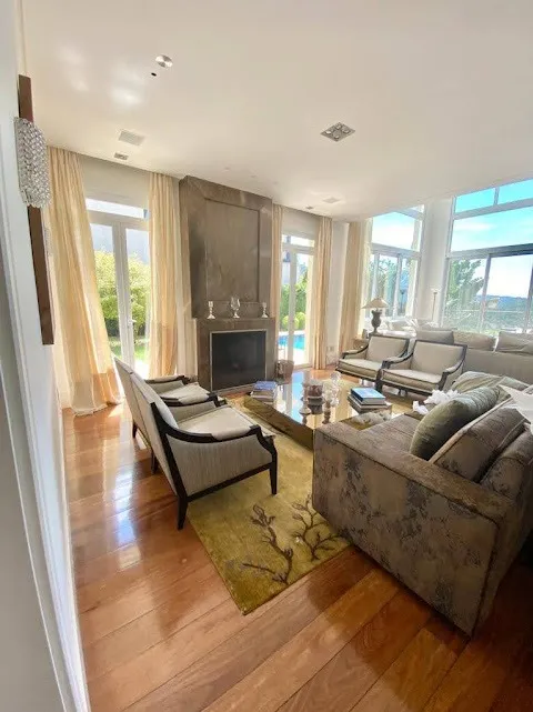 Imagem Casa Sobrado de 1000m² Localizado no Residencial Tamboré 10 - Santana de Parnaíba - SP!
