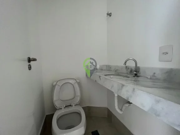 Imagem Casa em Condomínio à venda com 3 dormitórios, sendo 2 suítes, no Gonzaga de Santos/SP