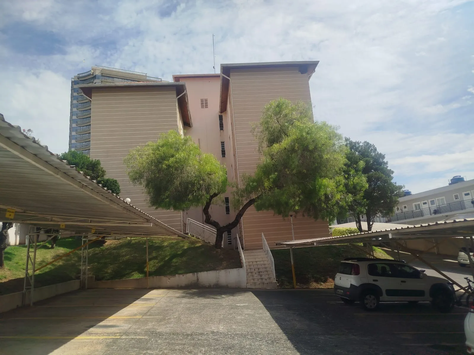 Foto do imóvel Apartamento 2 dormitorios Residencial Mariana 1 ao lado do Shopping Iguatemi em PARQUE MORUMBI, VOTORANTIM - SP