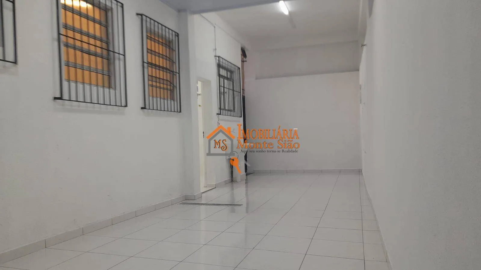 Imagem Galpão à venda, 650 m² por R$ 2.200.000,00 - Jardim Tranqüilidade - Guarulhos/SP