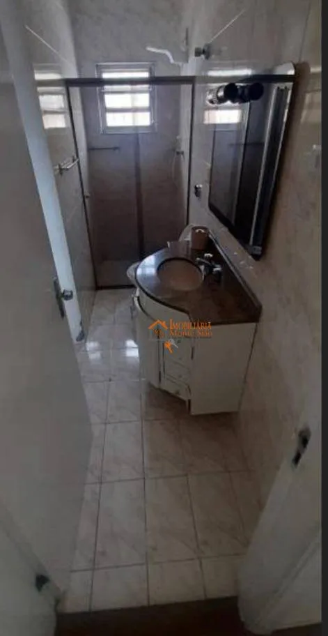 Imagem Sobrado com 3 dormitórios à venda, 250 m² por R$ 795.000,00 - Vila Flórida - Guarulhos/SP