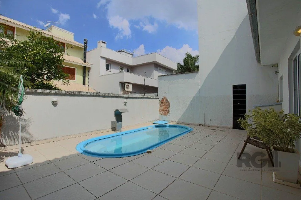 Imagem Casa 3 dormitórios, 300m², 3 banheiros, 4 garagens, Bairro Ecoville