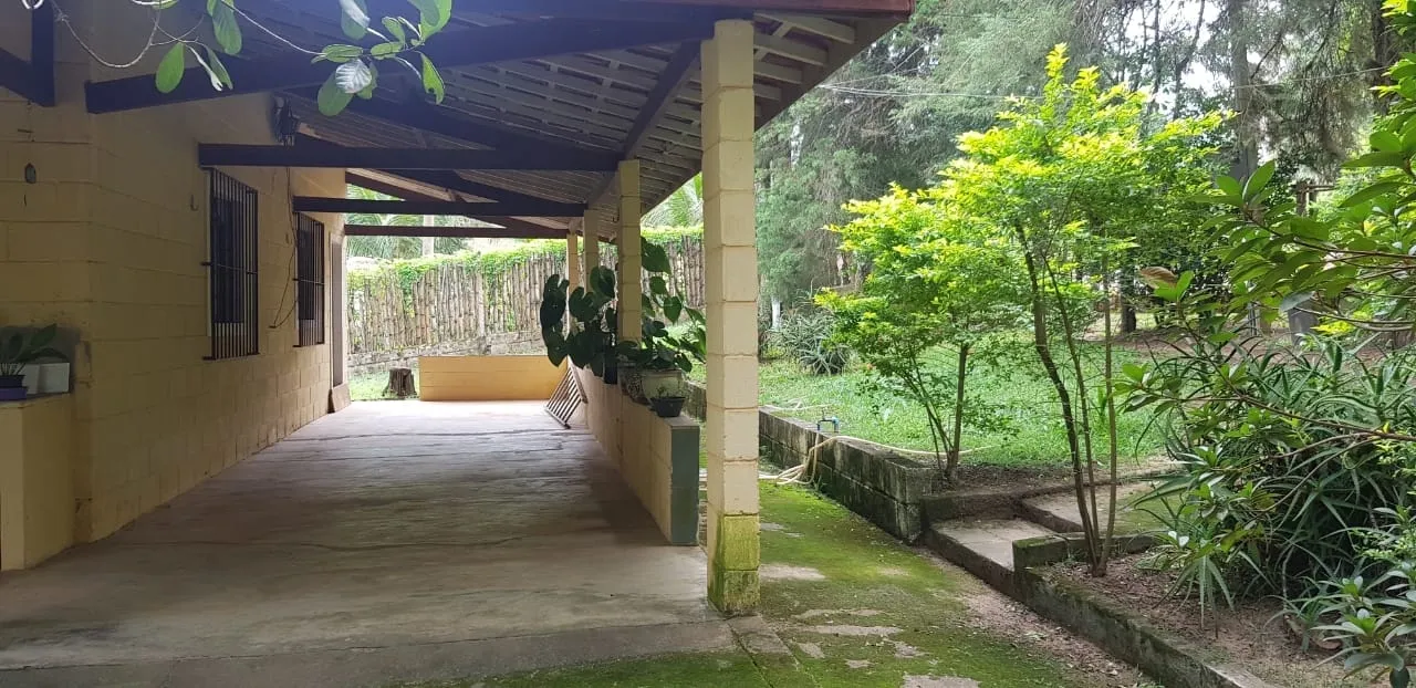 Imagem Chácara à venda 2 Quartos, 6 Vagas, 3300M², Goiabal, Pindamonhangaba - SP