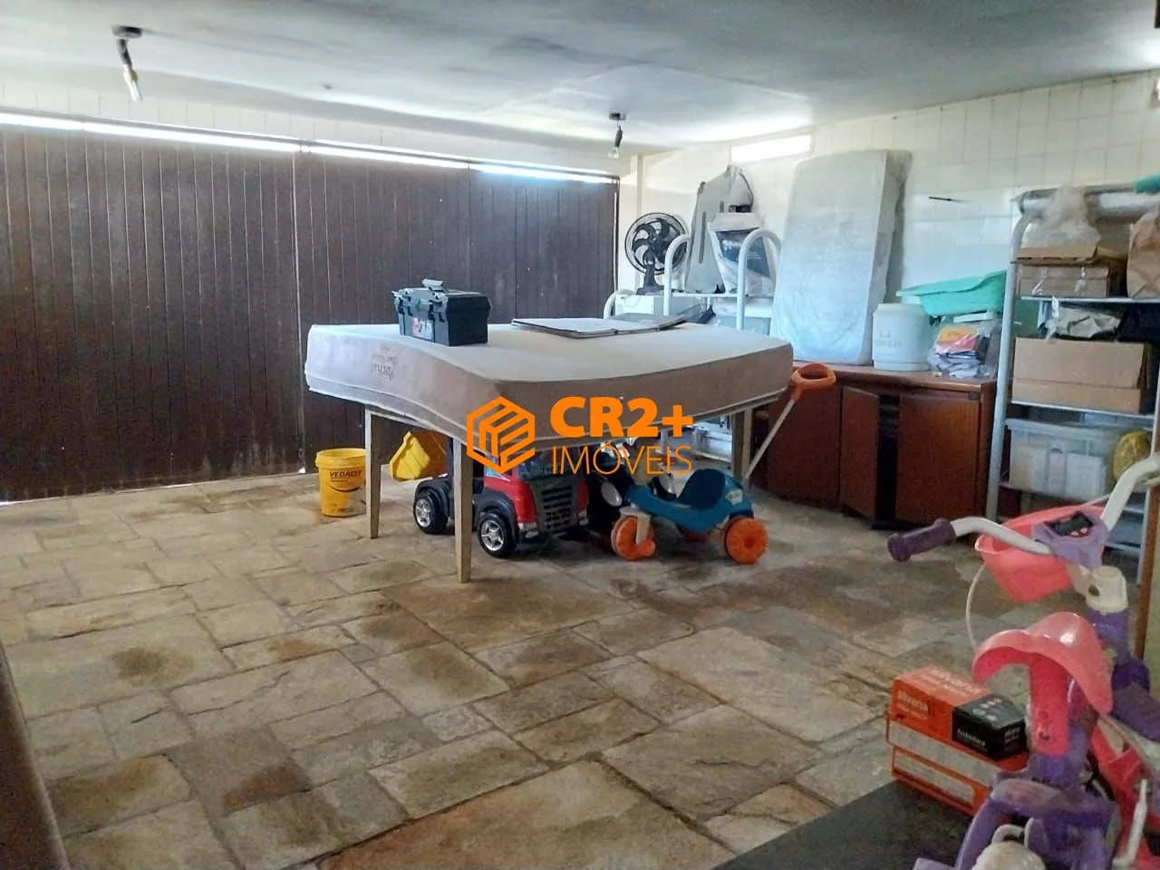 Imagem Casa Duplex - Localizada no Hipódromo - Recife -6 quartos- 2 Suites - 2 Garagens
