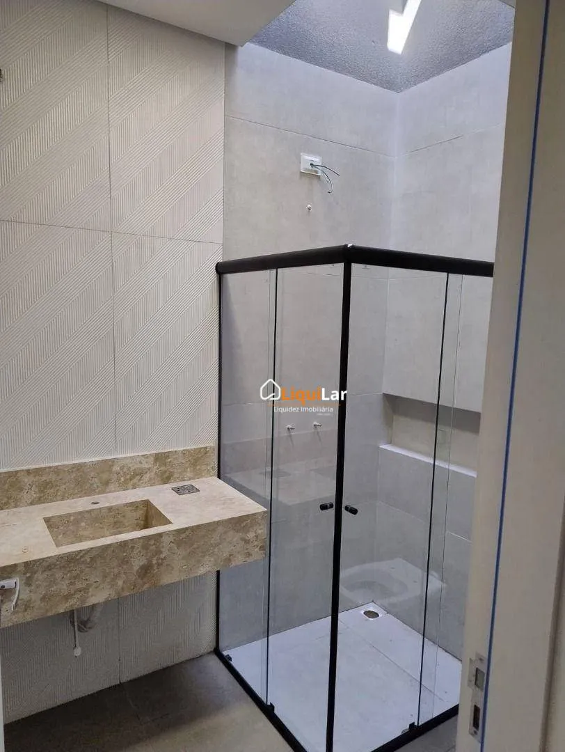 Imagem Casa Térrea à Venda no Rita Vieira com Piscina, Pé-Direito Duplo, Suíte e Área Gourmet