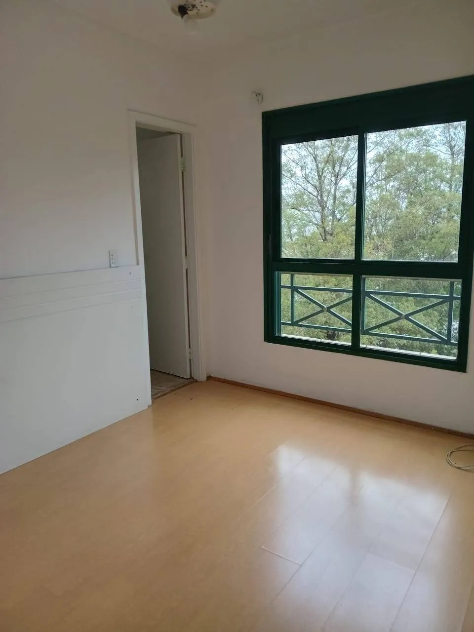 Imagem Excelente Apartamento de 3 Dormitórios em Frente à Pista de Caminhada de Alphaville