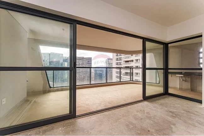 Imagem Apartamento EZ Parque da Cidade - Chácara Santo Antônio - 134m² 2 suítes 3 vagas andar alto