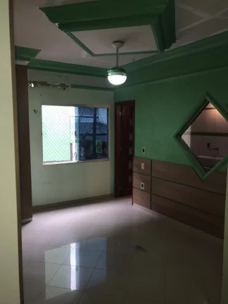 Imagem CASAL IMÓVEIS VENDE CASA 4/4 - 2 SUÍTES - 2 VGS