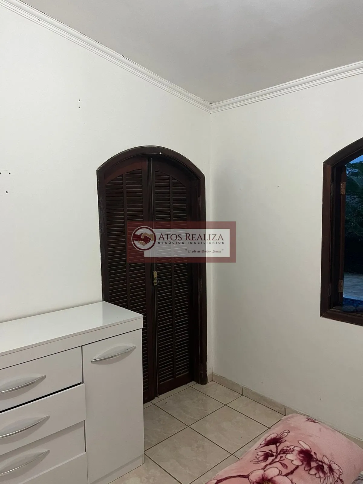 Imagem Casa Térrea com Piscina para Alugar no Jardim das Palmeiras SP