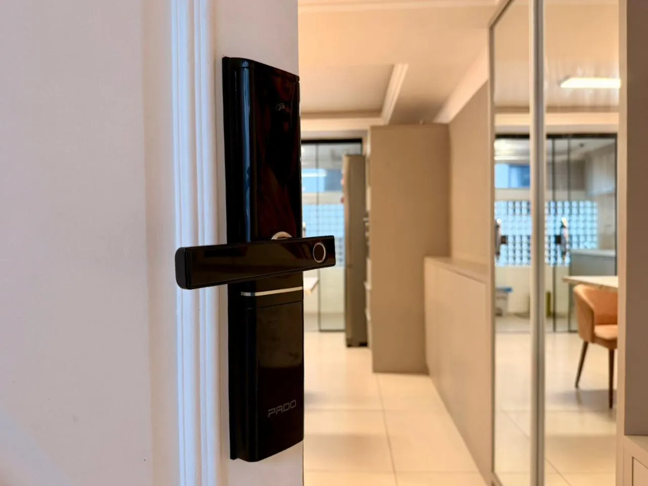 Imagem Apartamento com vista para o mar à venda com 120m2 por R$ 2.300.000,00