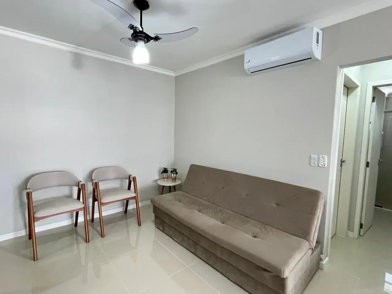 Imagem Apartamento com 2 Quartos à Venda, 82 m² em Posto 4 (Capão Novo) - Capão da Canoa