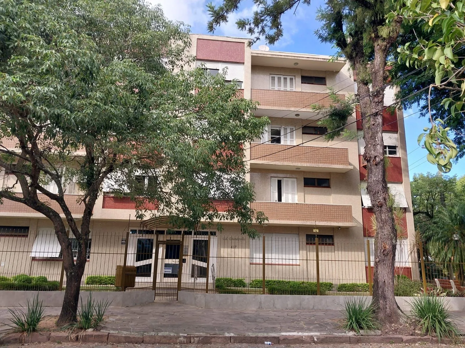 Imagem Apartamento 3 dorms à venda Rua Visconde do Herval, Menino Deus - Porto Alegre
