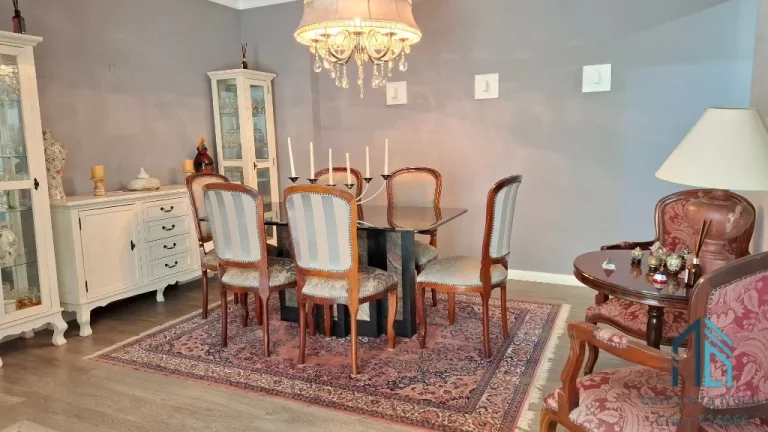 Imagem Apartamento 03 quartos c/suíte com sacada, vaga, no Água Verde em Curitiba PR