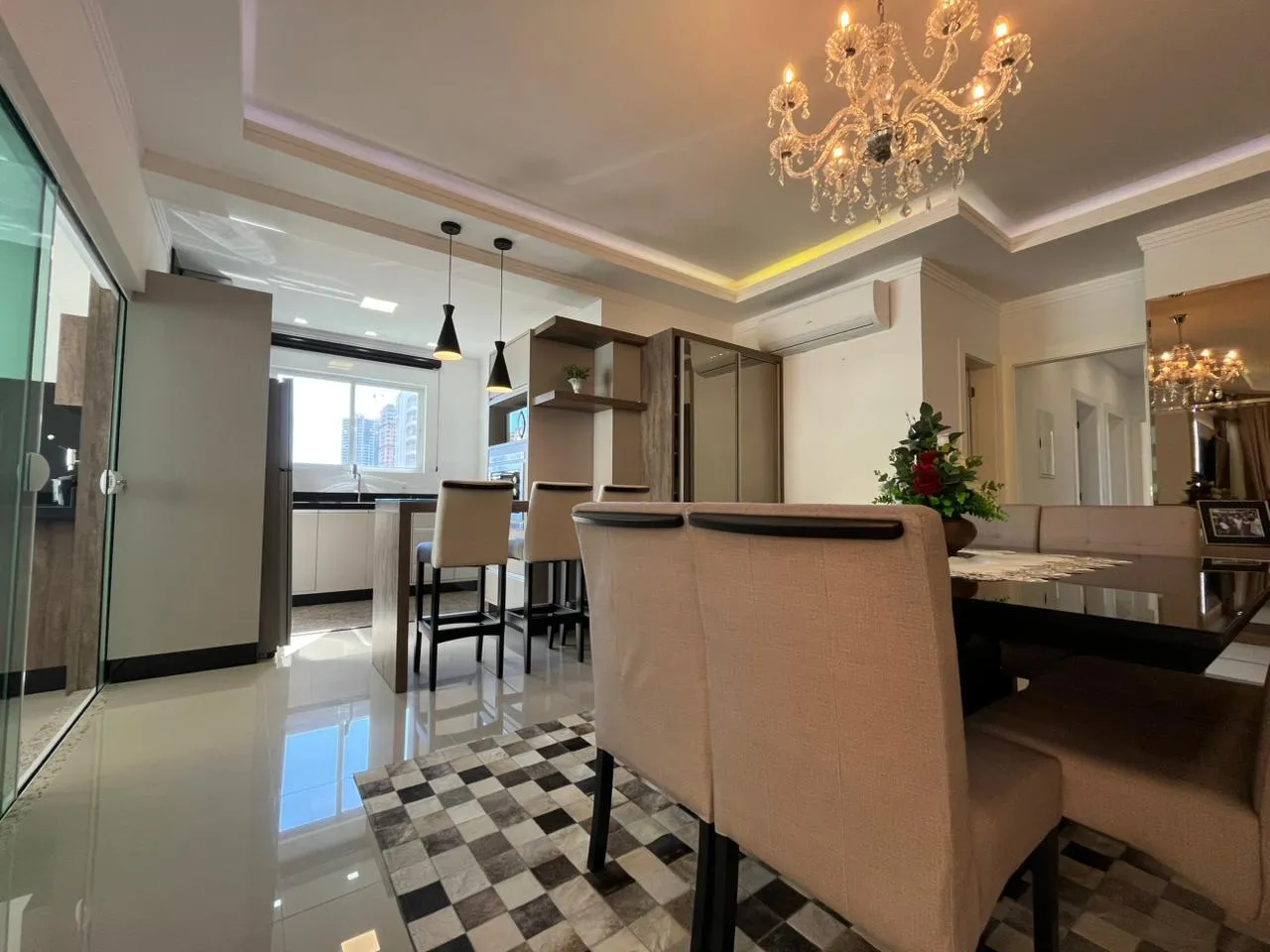 Imagem Apartamento à venda com 159m2 por R$ 2.380.000,00