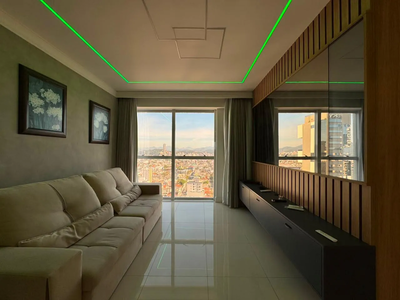 Imagem Apartamento à venda com 139m2 por R$ 2.900.000,00