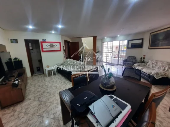 Imagem Casa a venda Jardim Adalgisa com piscina