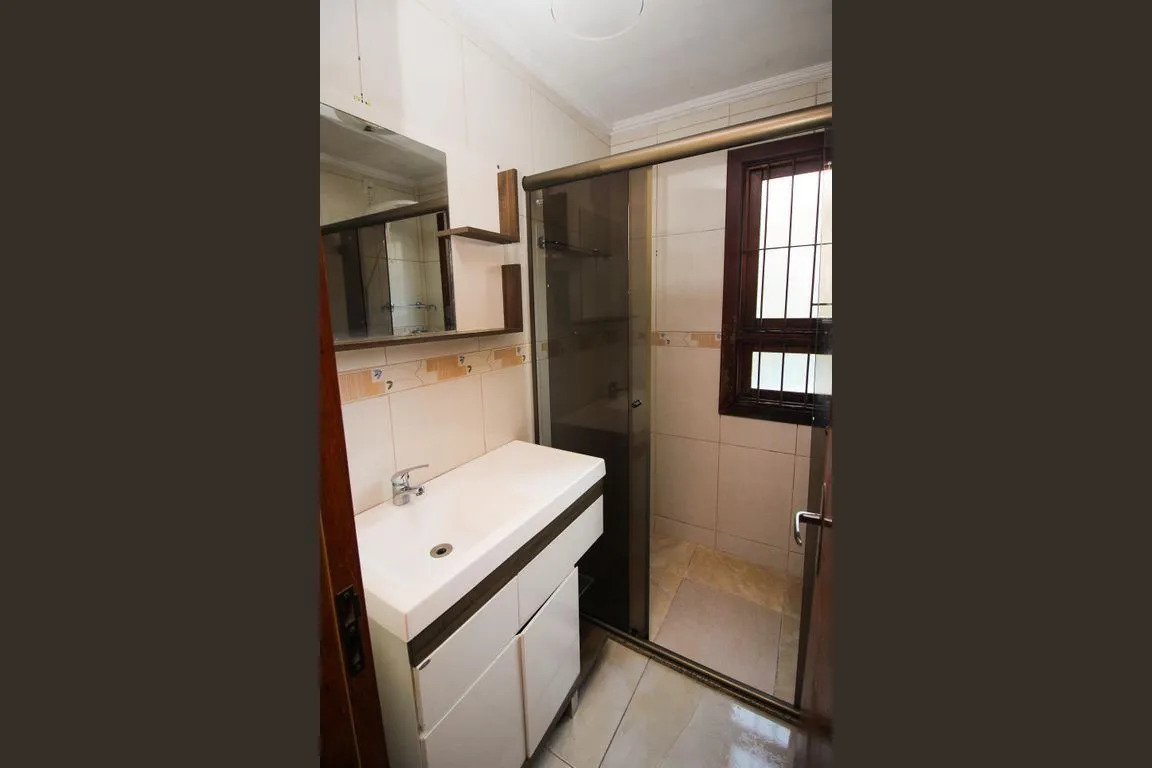 Imagem Apartamento de 2 dormitórios, 1 suíte, closet e 2 vagas de garagem .