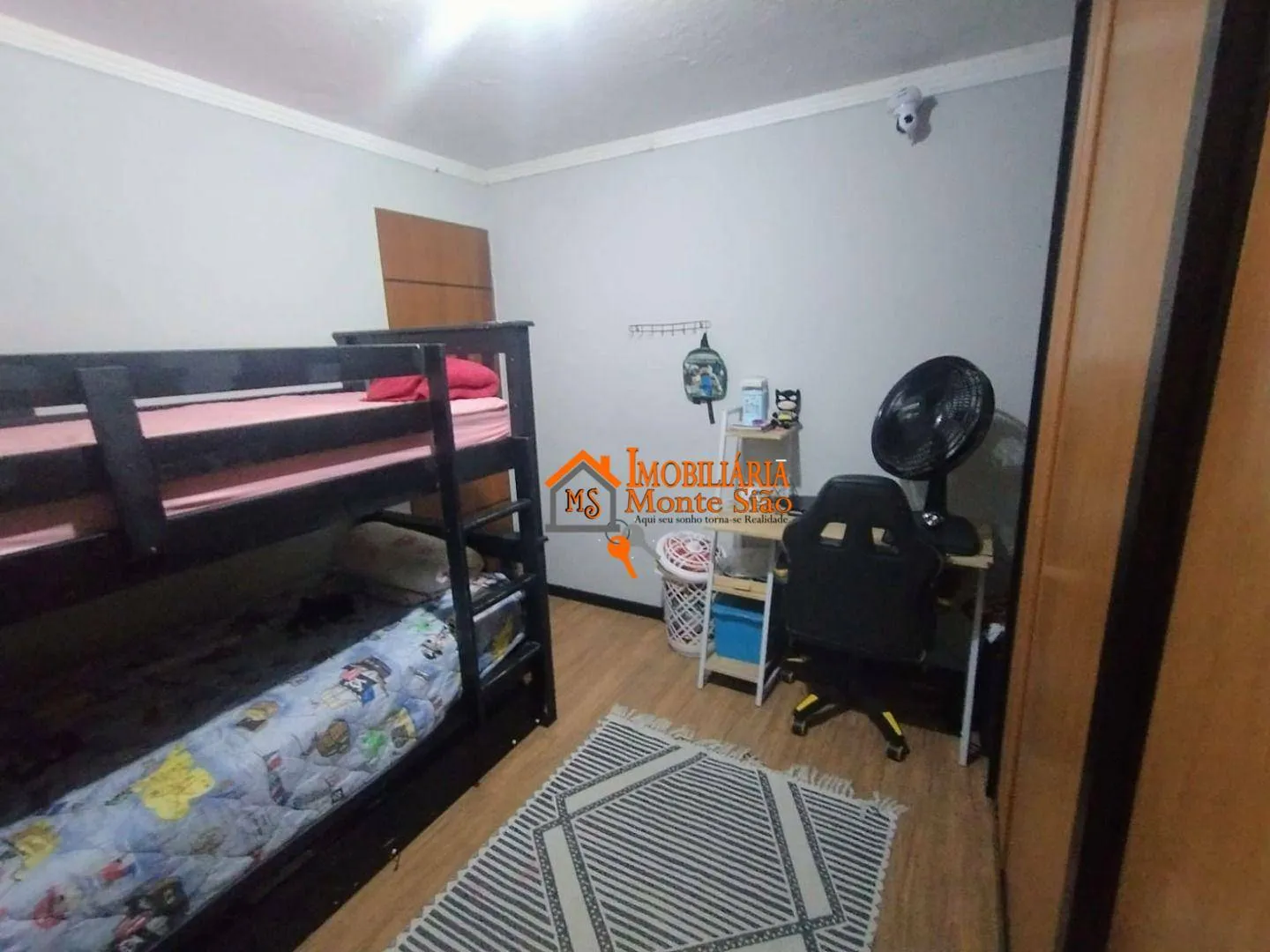Imagem Apartamento com 2 dormitórios à venda, 47 m² por R$ 190.000,00 - Cidade Tupinambá - Guarulhos/SP