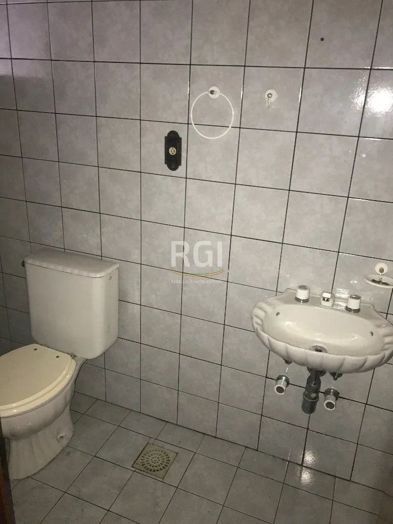 Imagem Cobertura para Venda - 456.37m², 3 dormitórios, sendo 1 suites, 2 vagas - Glória