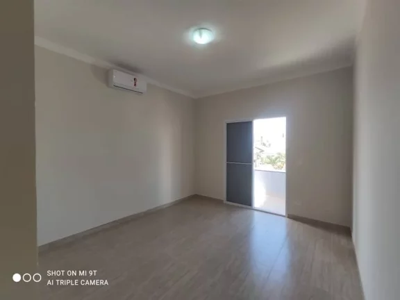 Imagem Sobrado com 5 dorms, Flórida, Praia Grande - R$ 1.5 mi, Cod: 2668