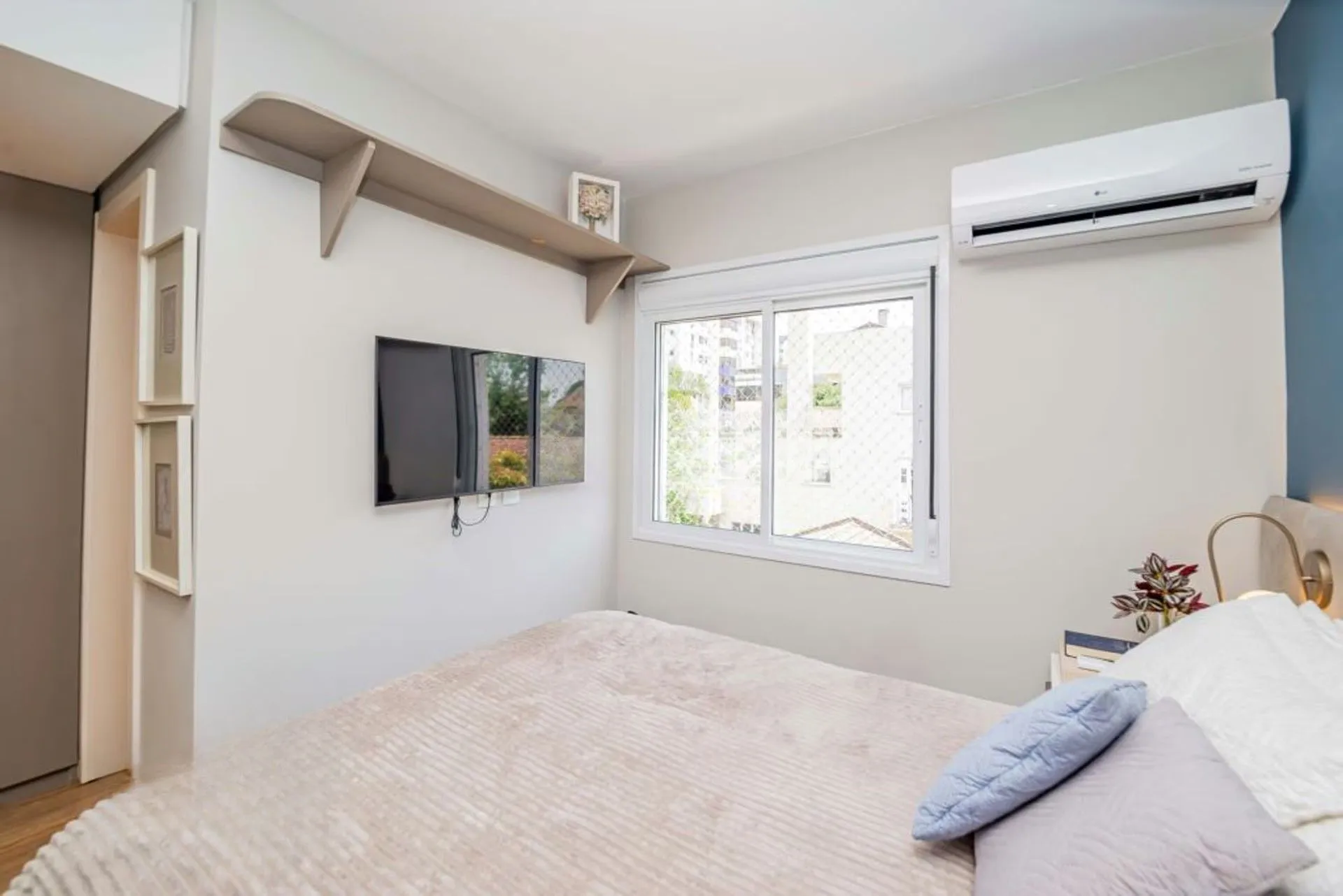Imagem Apartamento à venda com 62m², 2 quartos, 1 suíte, 1 vaga