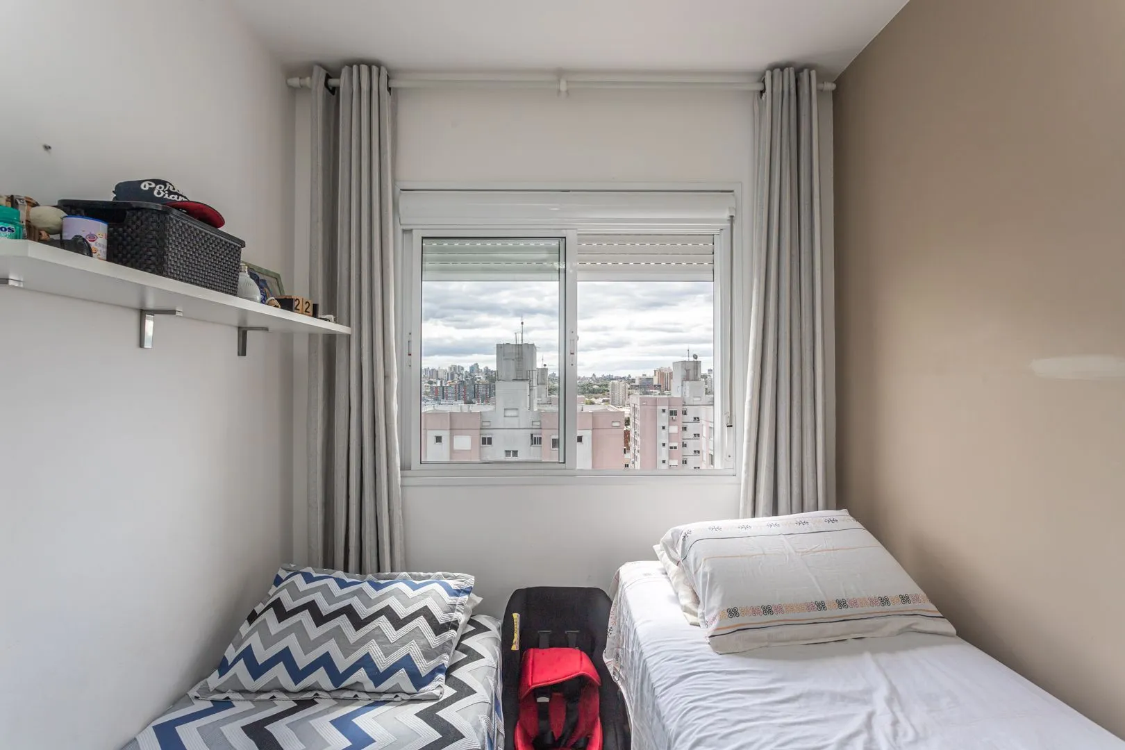 Imagem Apartamento para Venda - 50.98m², 2 dormitórios, 1 vaga - Partenon