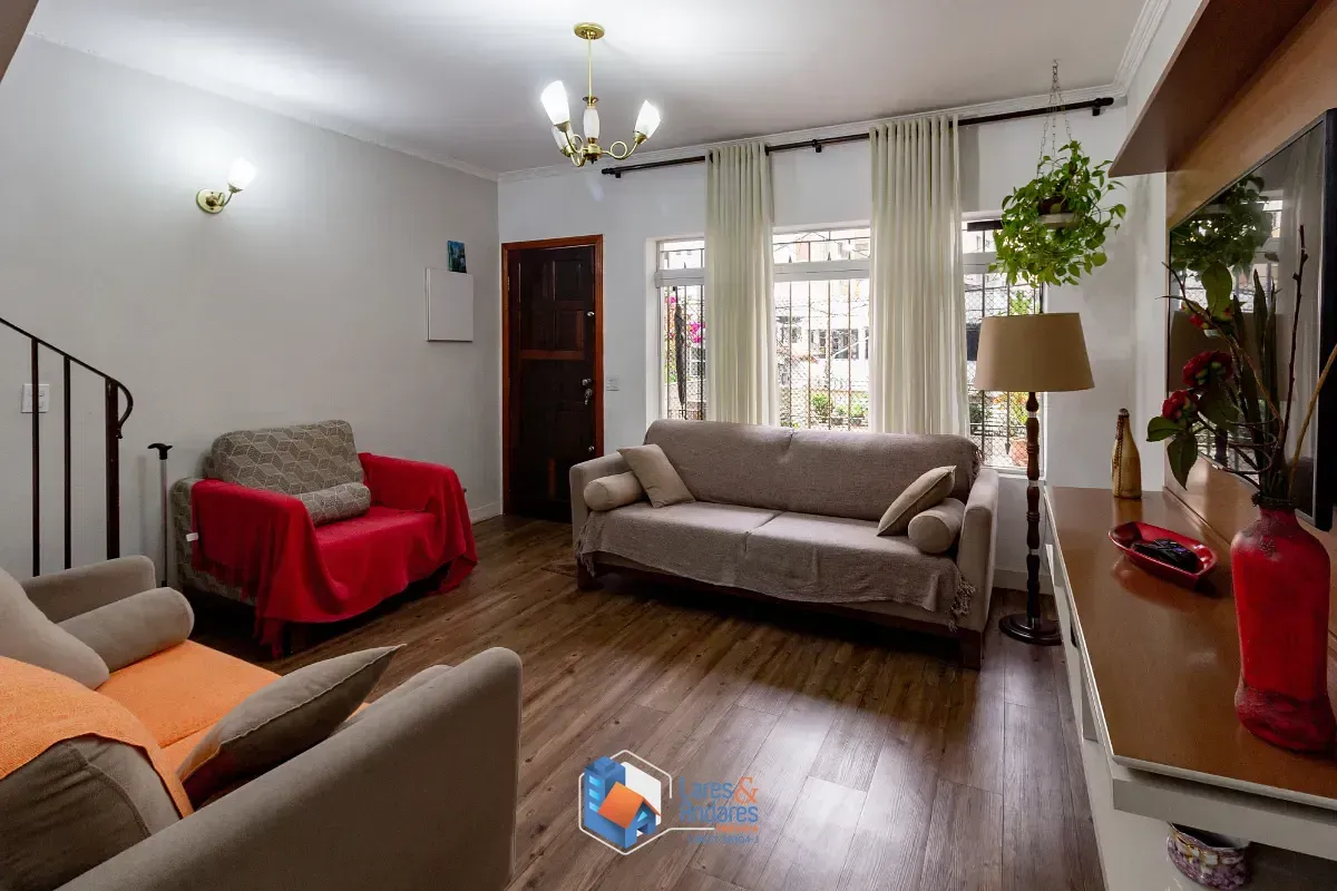 Imagem Casa para venda em Chácara Inglesa com 3 quartos, 187m²