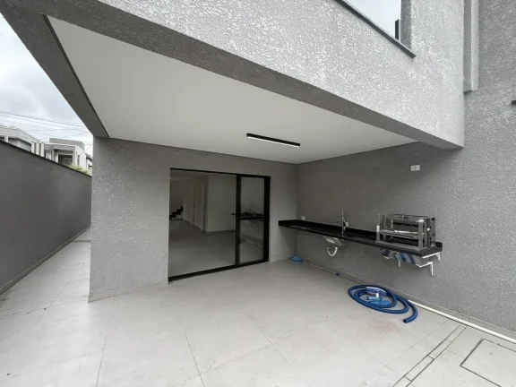 Imagem Casa com 3 Dorms e Piscina - Residencial Nova Jaguari