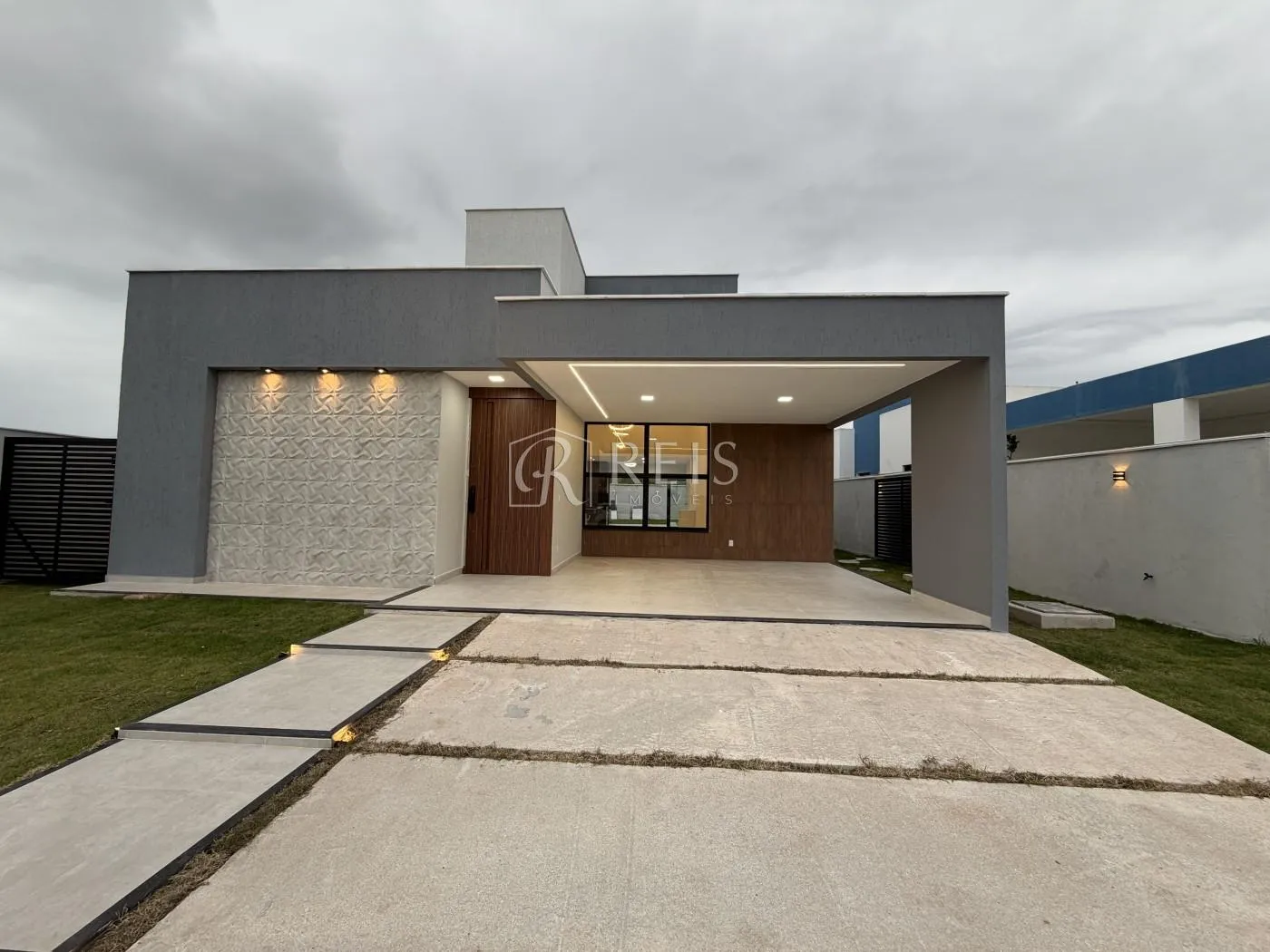 Imagem Casa para Venda em Rio das Ostras, Viverde, 3 dormitórios, 2 suítes, 4 banheiros, 2 vagas