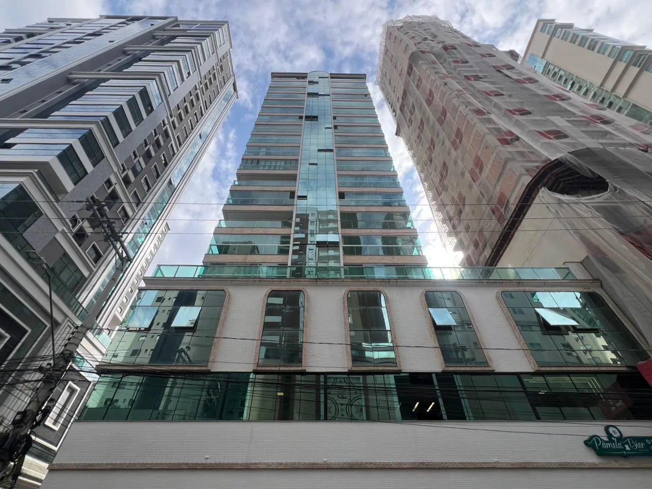 Foto do imóvel Apartamento à venda com 141m2 por R$ 2.265.000,00