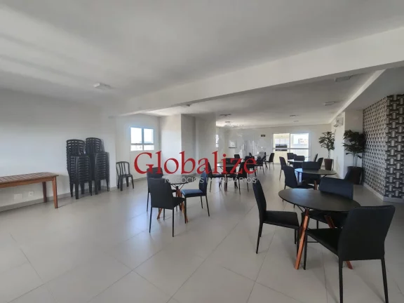 Imagem Apartamento à venda no Bairro Embaré, com 2 dormitórios, 1 vaga em Santos por R$ 680.000,00