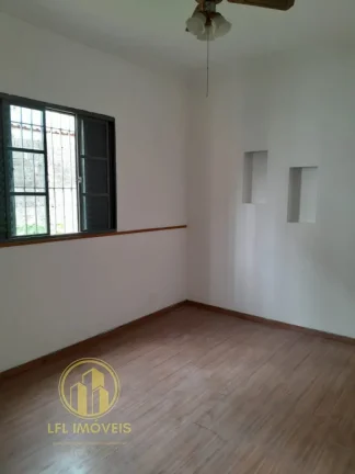 Imagem Sobrado para Locação, com Suíte e Varanda na Vila Gumercindo.